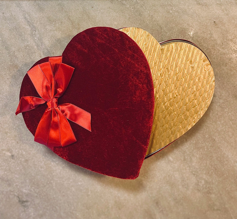Heart Box 13 Piece Gift Box